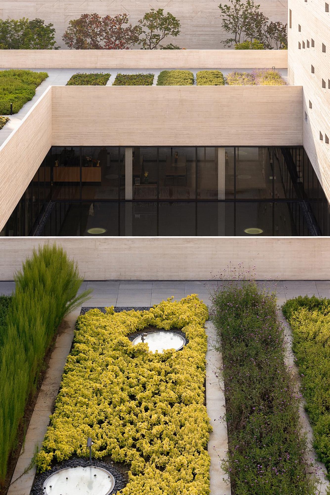 A visual and cultural framework. Shanfeng Academy by OPEN